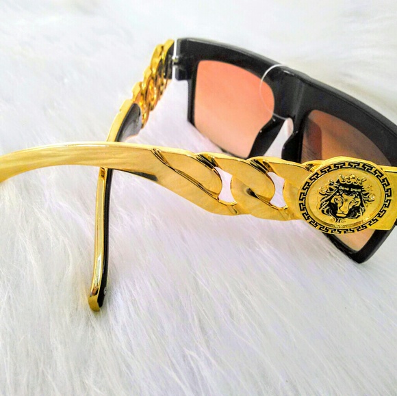 (NEW)! Stylish! Unique! Black Shades, Brown Tint! - Picture 6 of 8